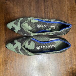 Rothy’s - The Point Recycled Ballet Ballerina Flat - Olive Camo - 7M Retire